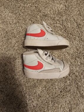 Nike Kids White High-Top Sneakers with Red Swoosh
